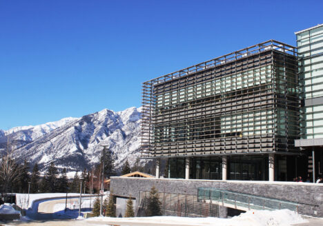 Patti Sonntag and Robert Cribb will co-teach a new course on hard investigative skills at the Banff Centre this fall. Image courtesy of Marcia O'Connor/CC BY-NC 2.0.